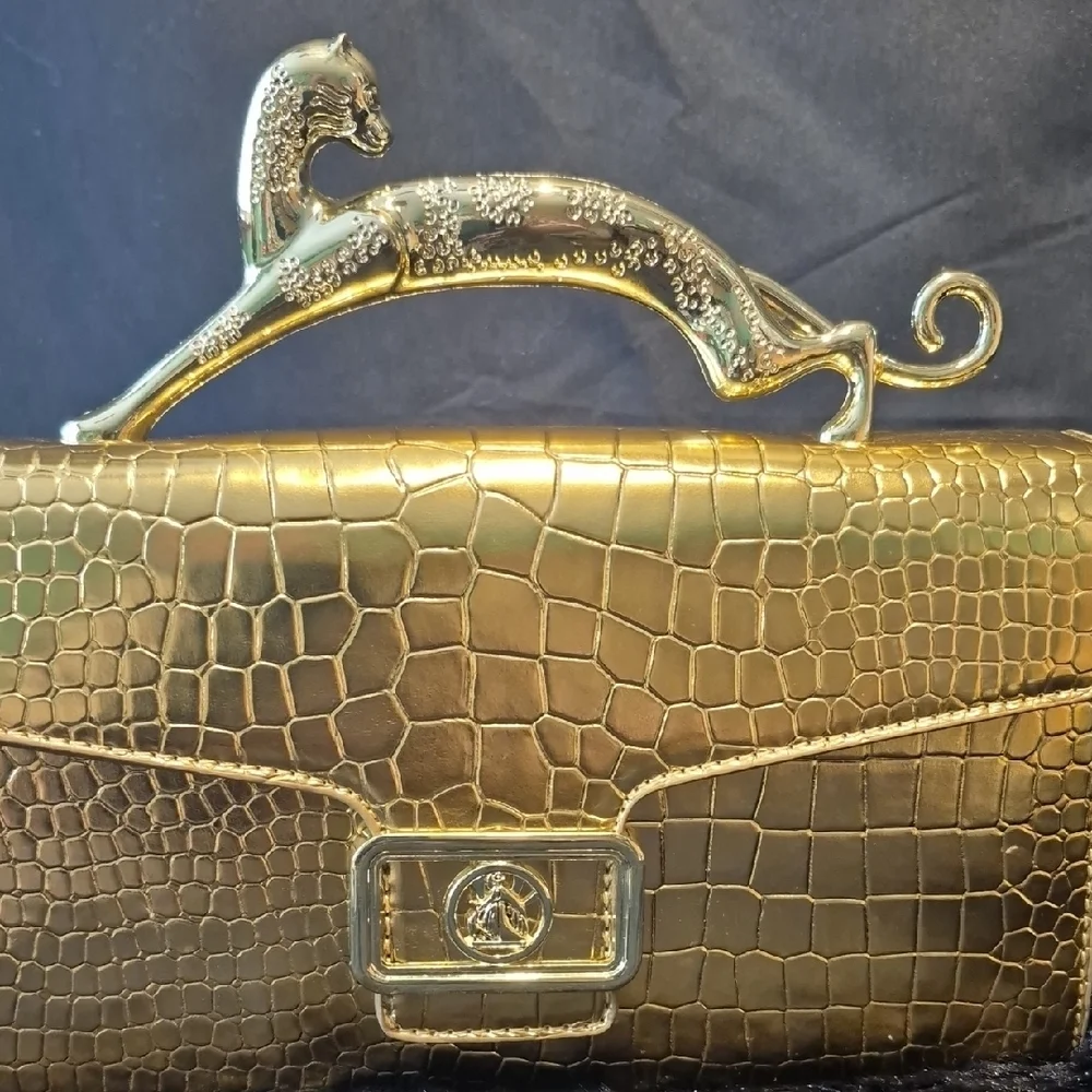 Chic Gold Crocodile Embossed Clutch with Gold Leopard Handle - Picture 10 of 17